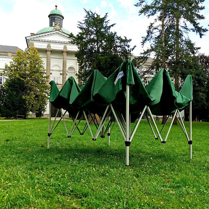 3x4,5m pārvietojamās veikala bufetes